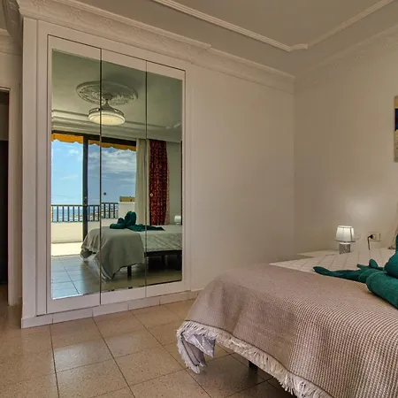 Apartmán Garajonay Atico Costa Adeje & Jacuzzi& Barbacoa Gran Terraza