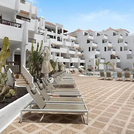 Penthouse Sea View Jacuzzy Terrace & Pool