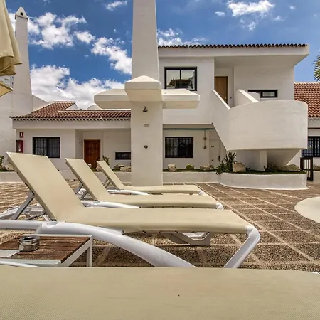 Penthouse Sea View Jacuzzy Terrace & Pool Apartment Playa Feñabe