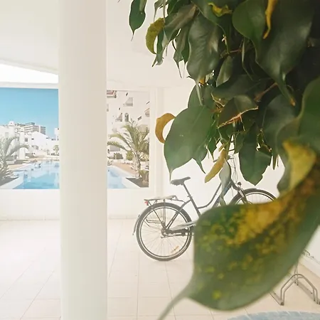 Penthouse Sea View Jacuzzy Terrace & Pool