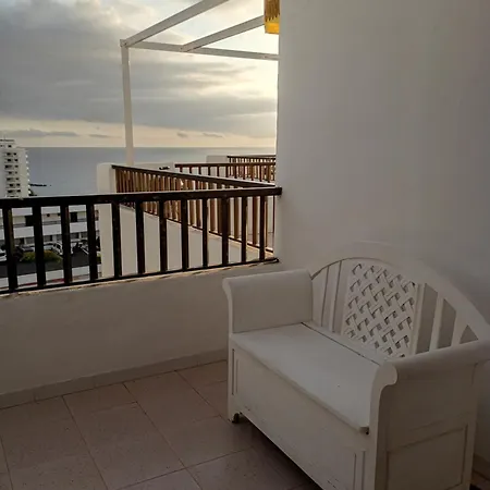 Garajonay Atico Costa Adeje&jacuzzi& Barbacoa Gran Terraza Apartamento *