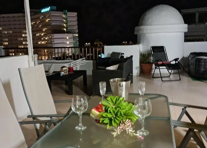 Garajonay Atico Costa Adeje & Jacuzzi& Barbacoa Gran Terraza شقة Playa Feñabe