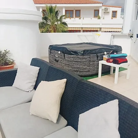 Апартаменты Garajonay Atico Costa Adeje & Jacuzzi& Barbacoa Gran Terraza *