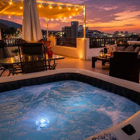 Garajonay Atico Costa Adeje & Jacuzzi& Barbacoa Gran Terraza *